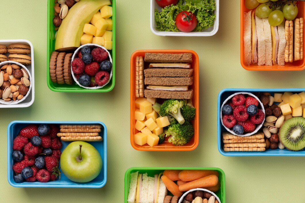 Poradnik składania zdrowych i smacznych lunch boxów dla całej rodziny