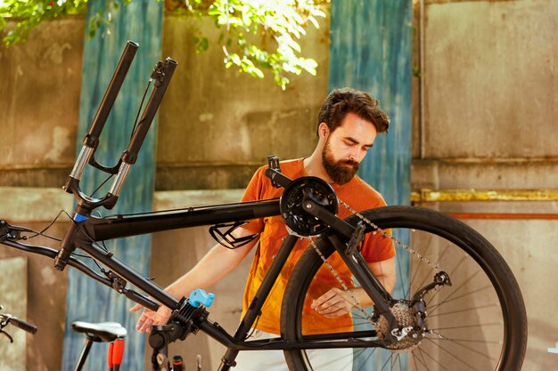 Wybór Idealnego Roweru: Przewodnik dla Początkujących i Zaawansowanych