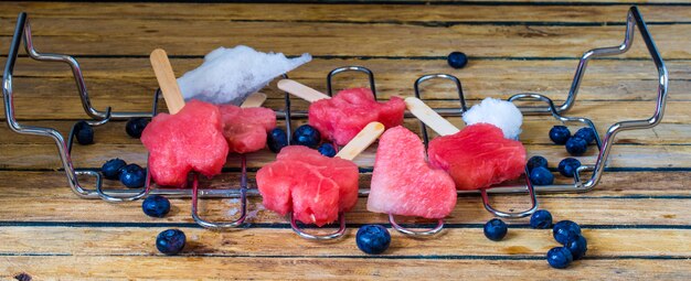 Tradycyjne metody produkcji sorbetów: sekret wyjątkowego smaku